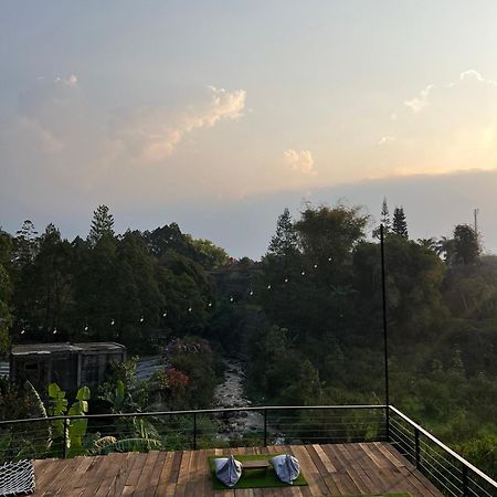 Vila Njd Bogor Luaran gambar